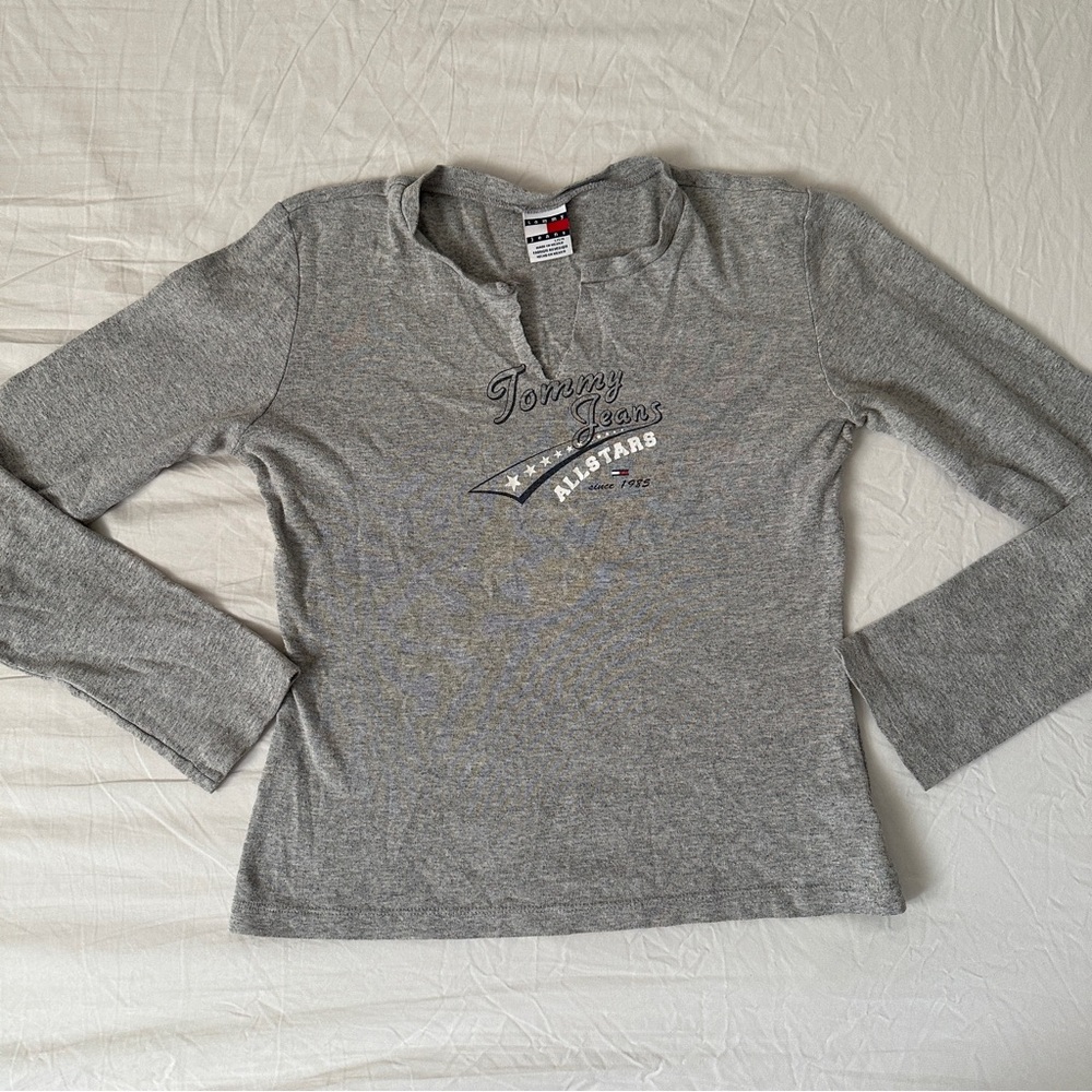 Y2K Tommy Hilfiger baby long sleeve tee